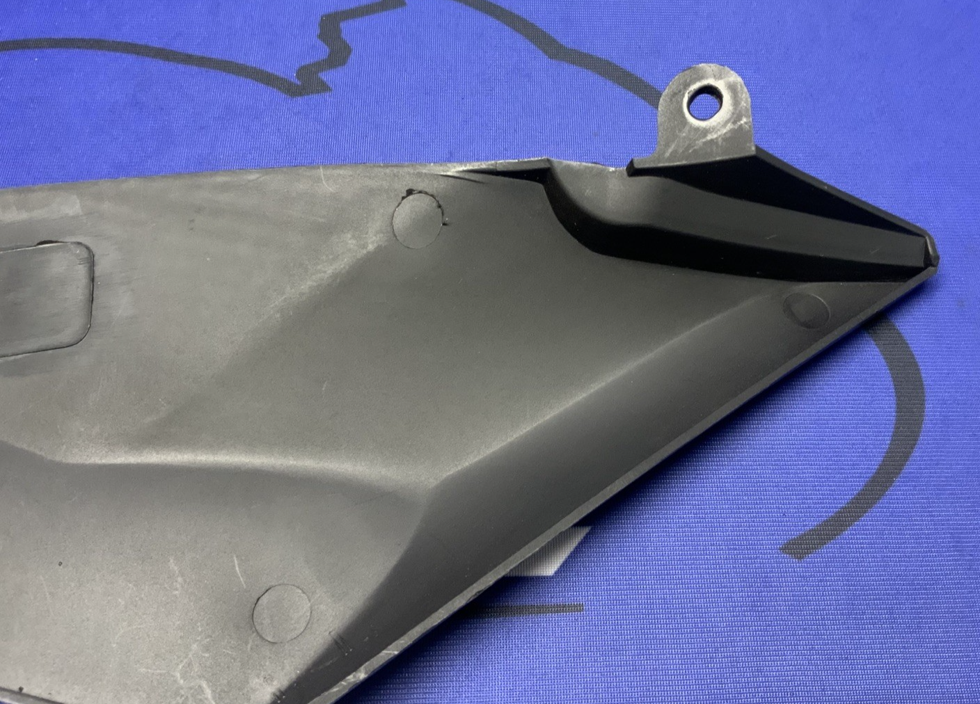 ZXMT Tank Trim Set W/ Stomp Grip Tank Grips YZF-R6 2006-2007 ‎XM23-068