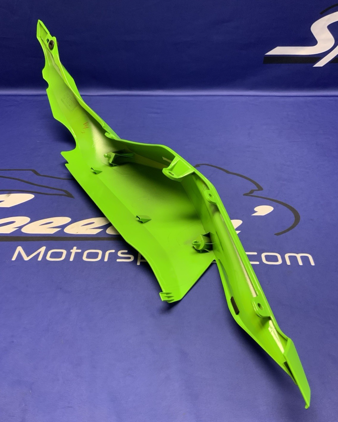 Kawasaki Right Tail Cover (Green) ZX-4R/RR 2023-2026 OEM 36041-0055-777