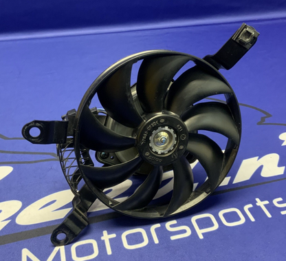 Suzuki Right Radiator Fan Assembly GSXR 1000/R 2017-2025 OEM 17810-17K00