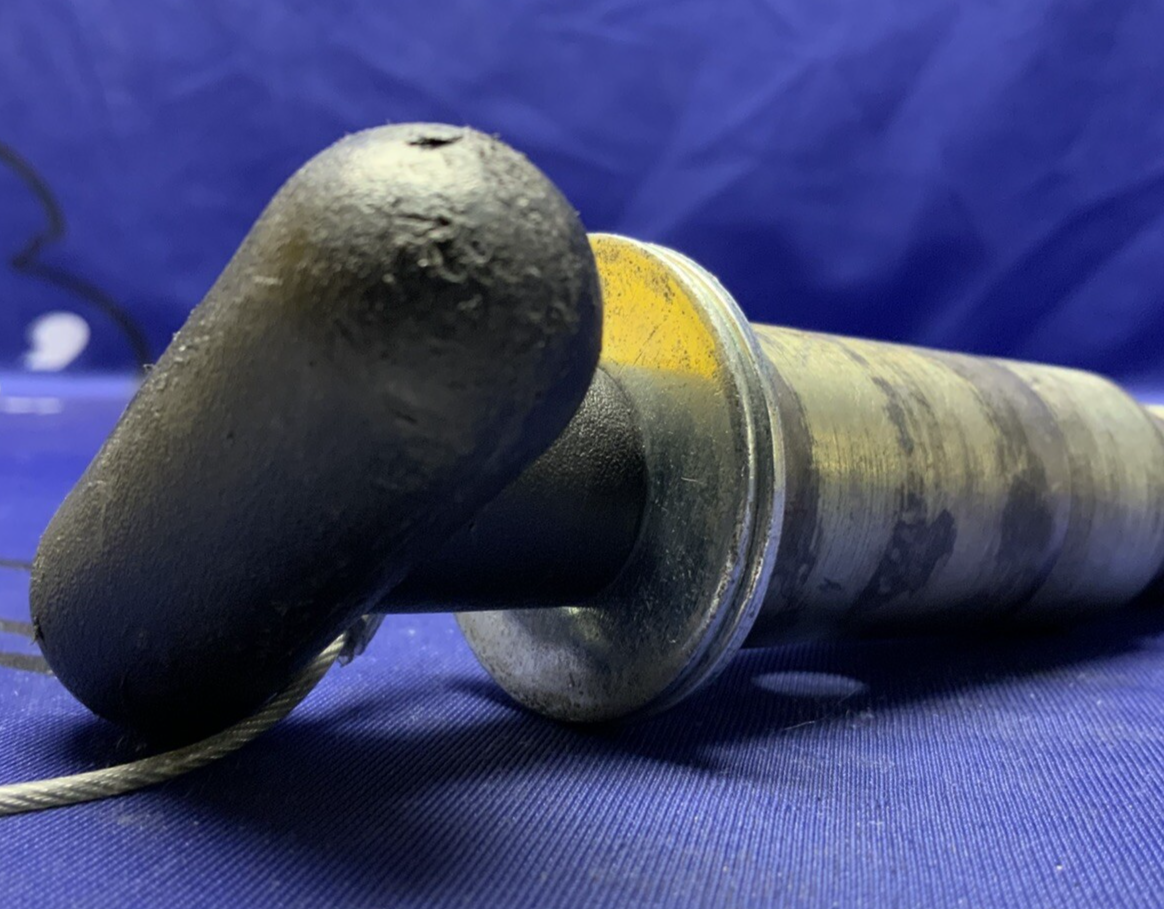 Pitbull Restraint Right Pin CNR M1000RR 2021-2023 F0075CN-000