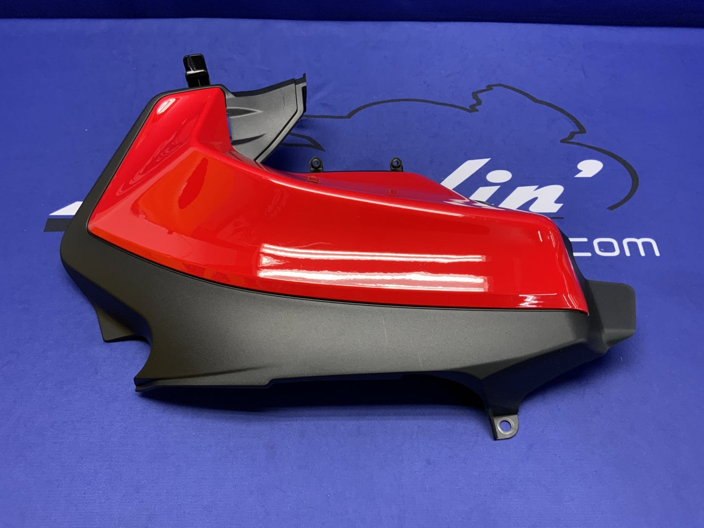 Ducati Left Fuel Tank Fairing Red Panigale V2 2021-2023 OEM 4801B041AC