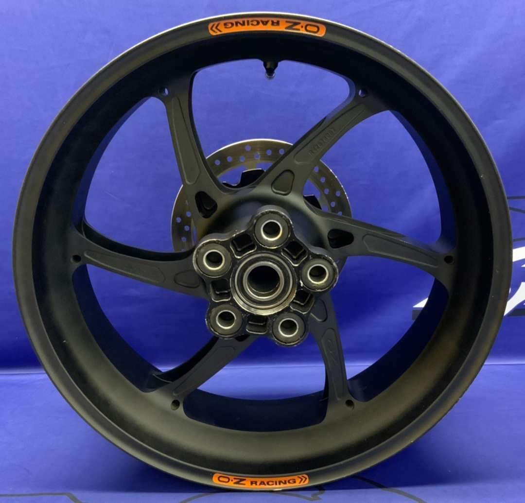 OZ Racing Cattiva Forged Magnesium Rear Wheel M1000RR 2020-2024 C6313BM60X-Z1M