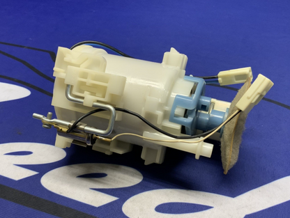 Yamaha Fuel Pump Assembly YZF-R6 2006-2007 OEM 2C0-13907-03-00
