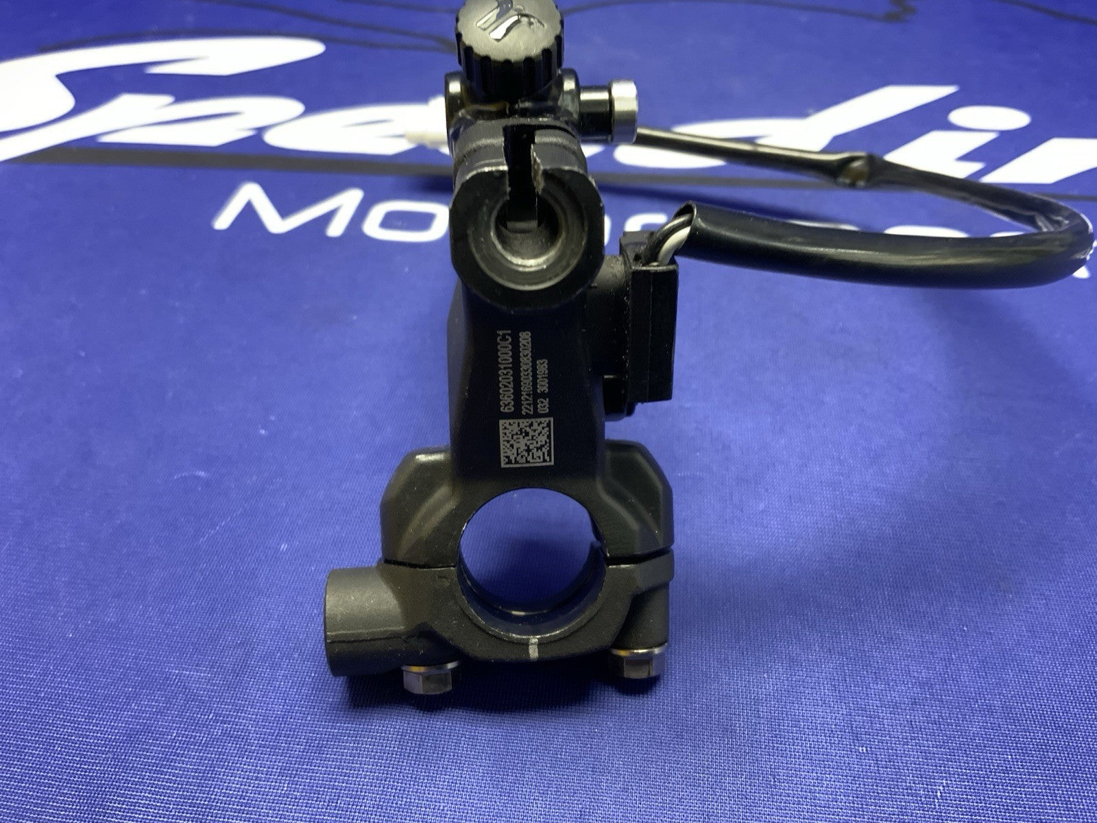 KTM Clutch Perch W/ Lever 890 Duke R 2020-2023 OEM 63602031000C1-2