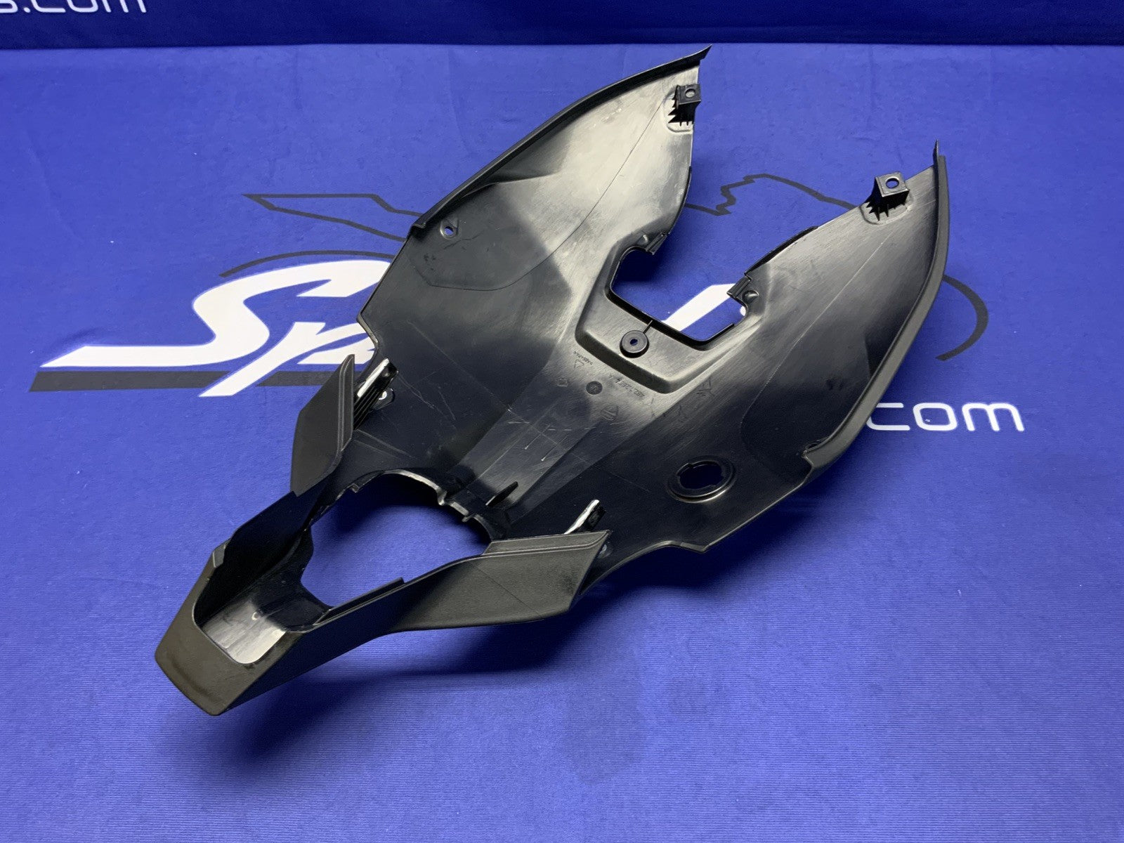 Ducati Lower Tail Cover Panigale V2/Troy Bayliss Ed. 2022-2025 OEM 48212654AA