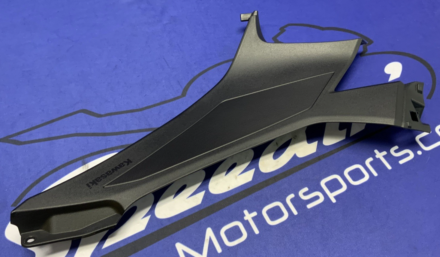 Kawasaki Left Tank Fairing Ninja 500 2024-2026 OEM 36001-0751