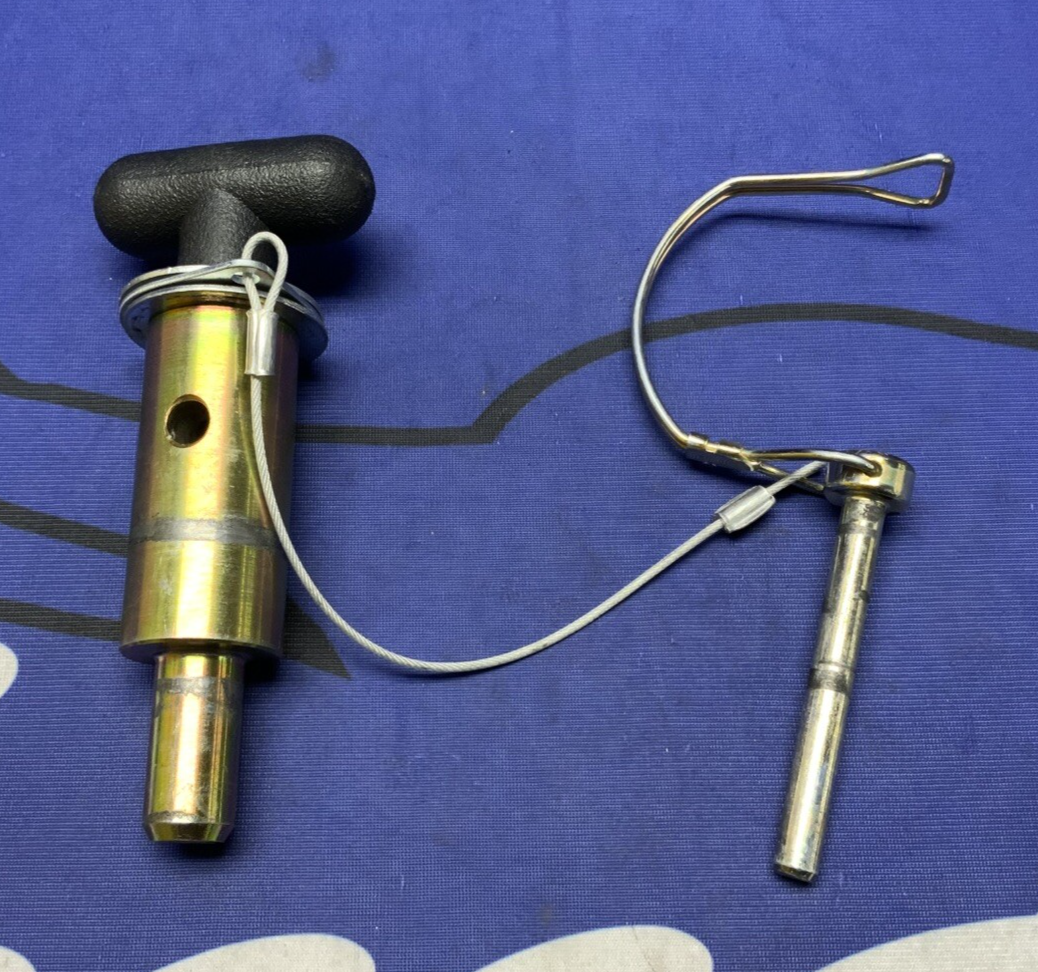 Pitbull Restraint Left Pin KPL ZX6R 2015-2025 F0075KP-000