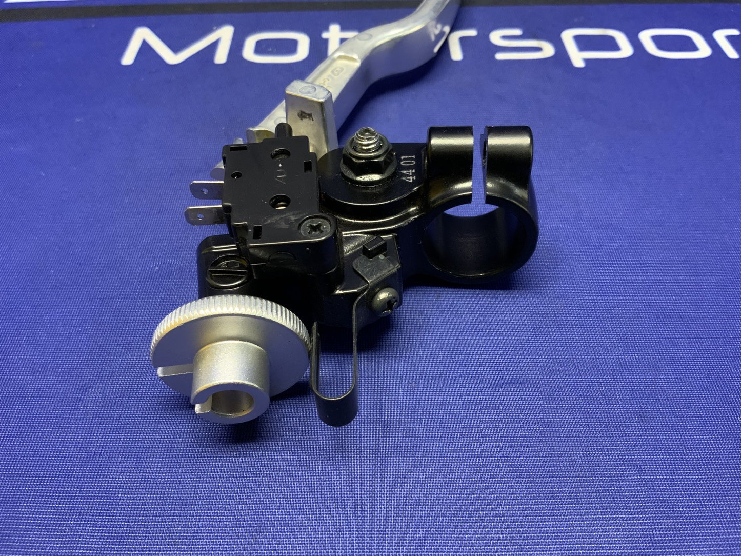 Yamaha Clutch Perch W/Lever and Switch YZF-R6 2011-2020 OEM 4XV-82911-10-00