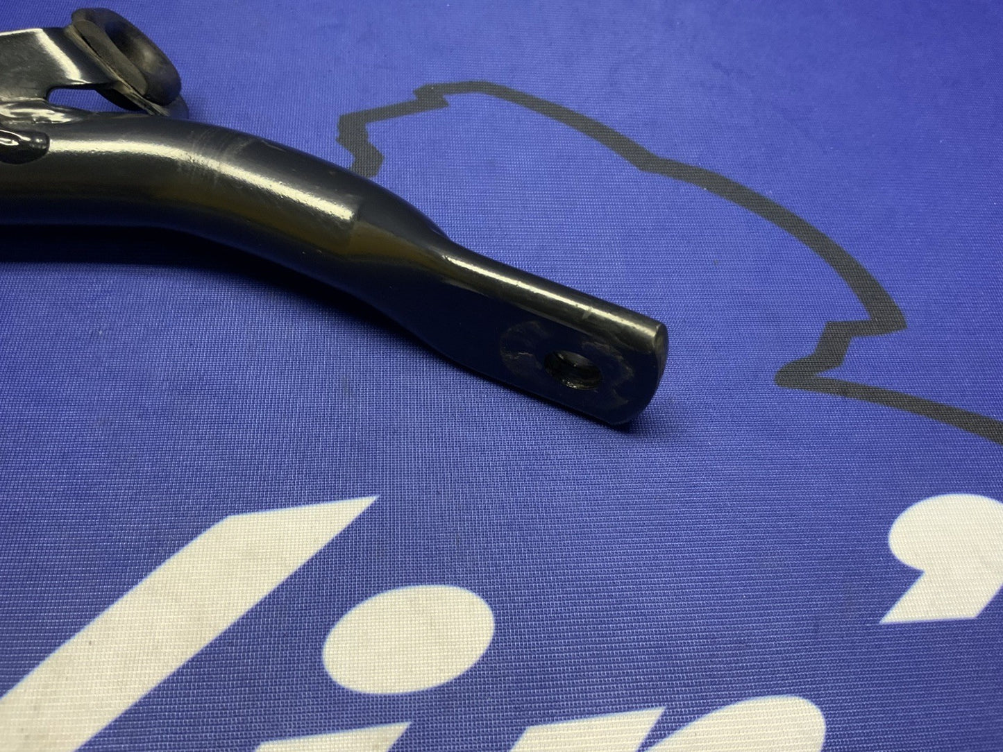 BMW Frame Rod Engine Support Set R1200 GS 2004-2013 OEM 46517707361, 46517705846