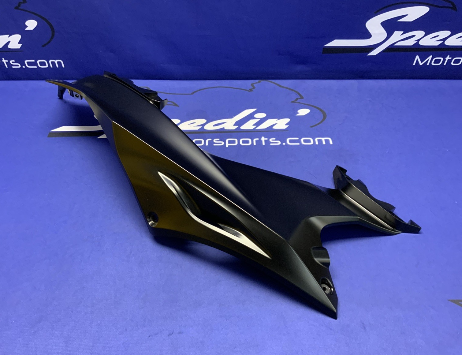 Yamaha Right Upper Fairing (Raven Black) YZF-R6 2023-2026 OEM BN6-2117W-00-P1-2