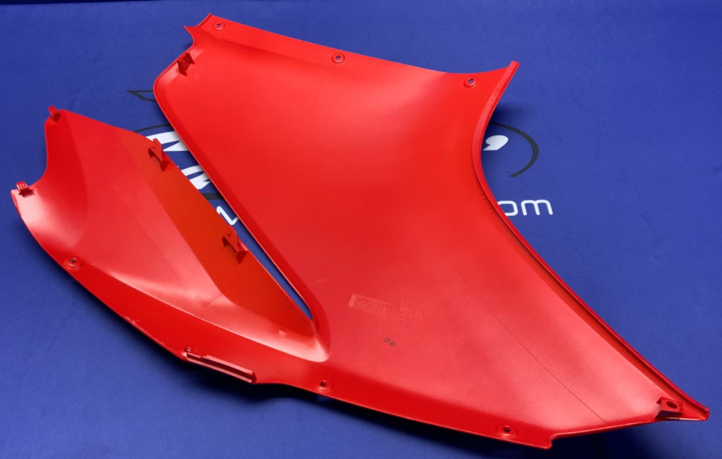 Ducati Right Upper Fairing (Red) Panigale 959 2019 OEM 48013801AB