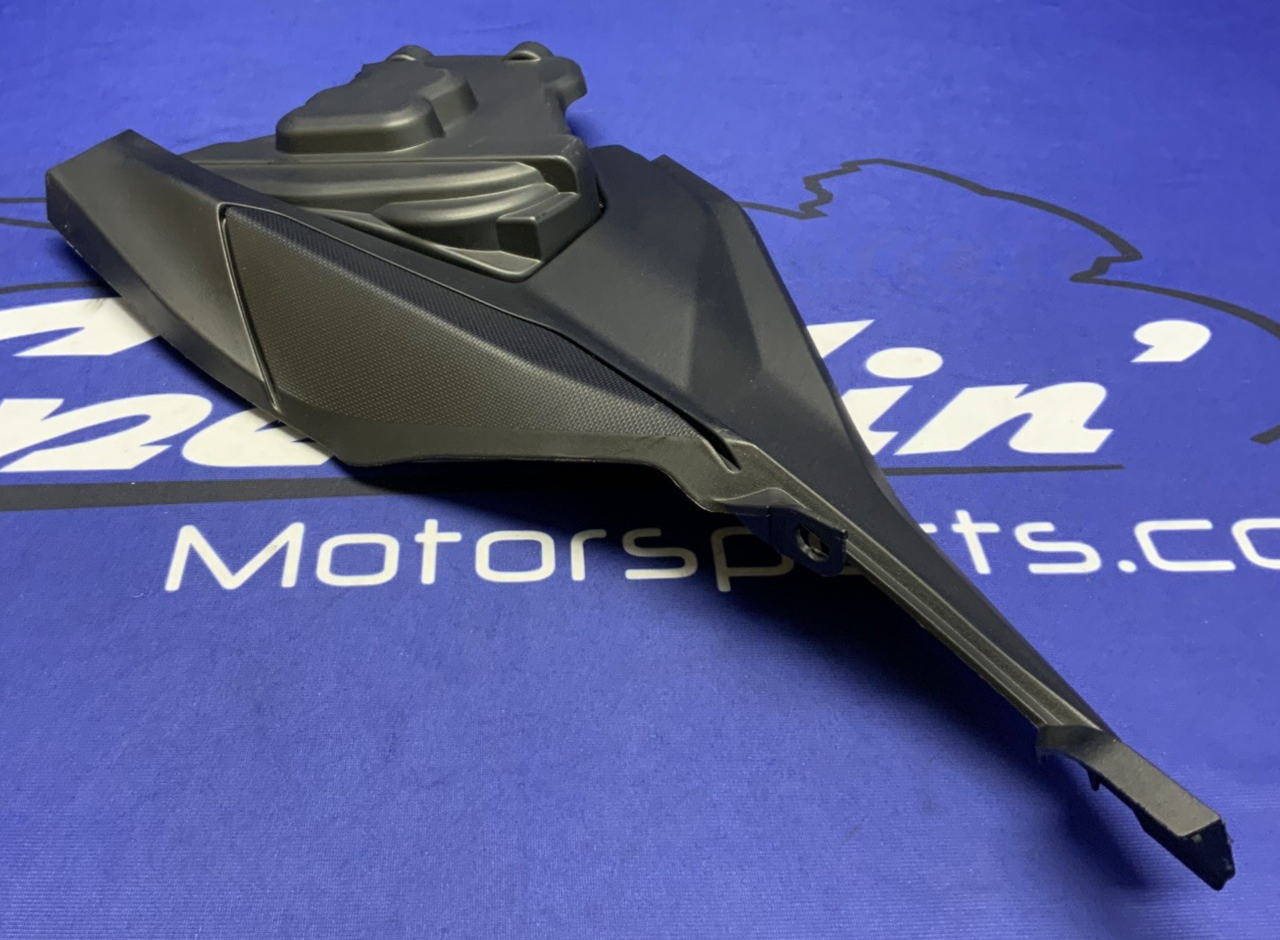 Ducati Left Cap Panigale V2 2020-2025 OEM 46016311B
