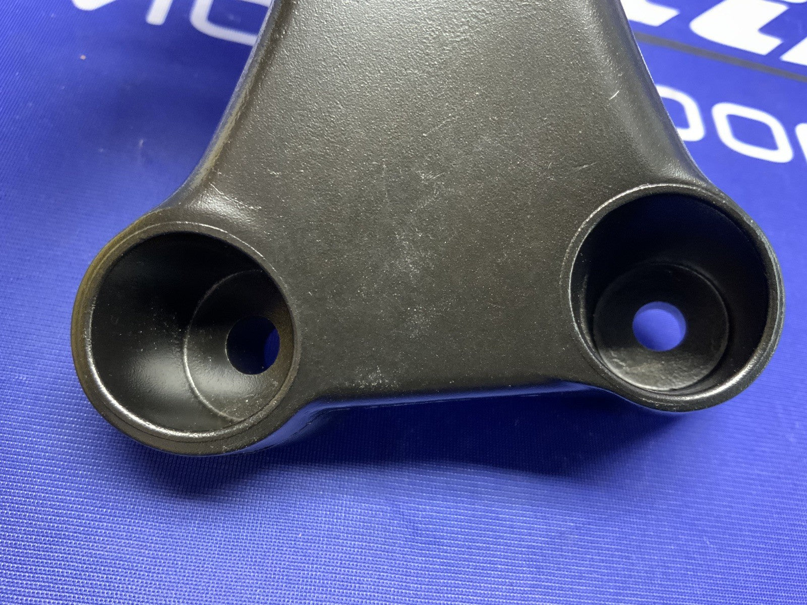 Kawasaki Engine Bracket Left Front Concours 14 ABS 2012-2022 OEM 32190-0424