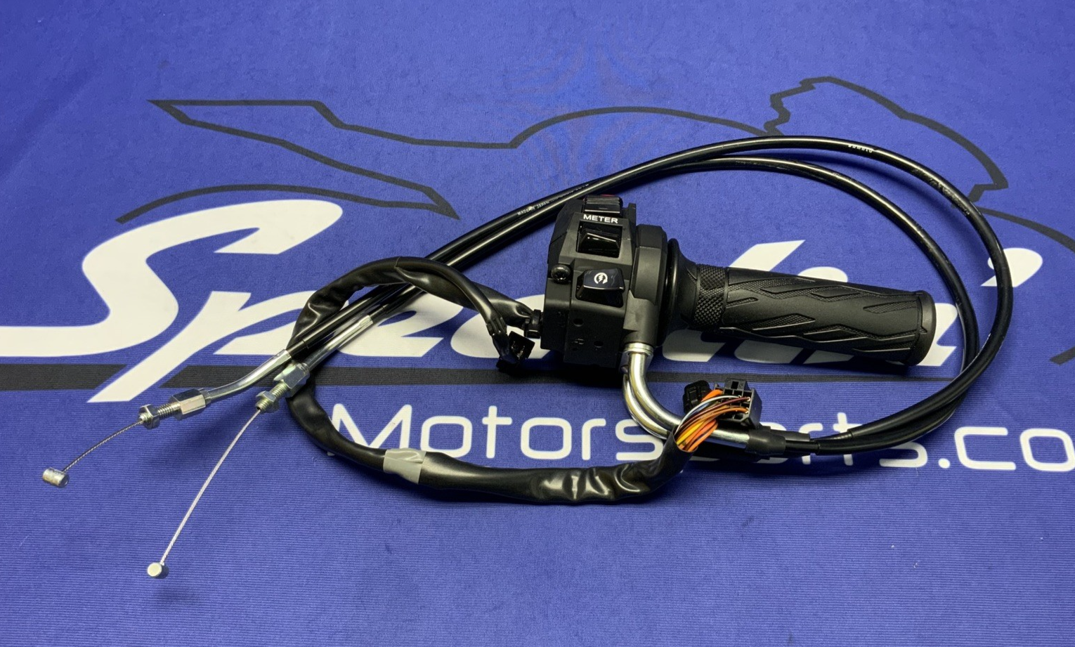 Suzuki Right Handlebar Switch Assembly  GSXR-600/750,2011-2025 OEM 37200-47H30-1
