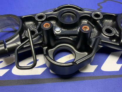 Suzuki Top Triple Clamp GSX-8R 2024-2026 OEM 51311-25L10-291