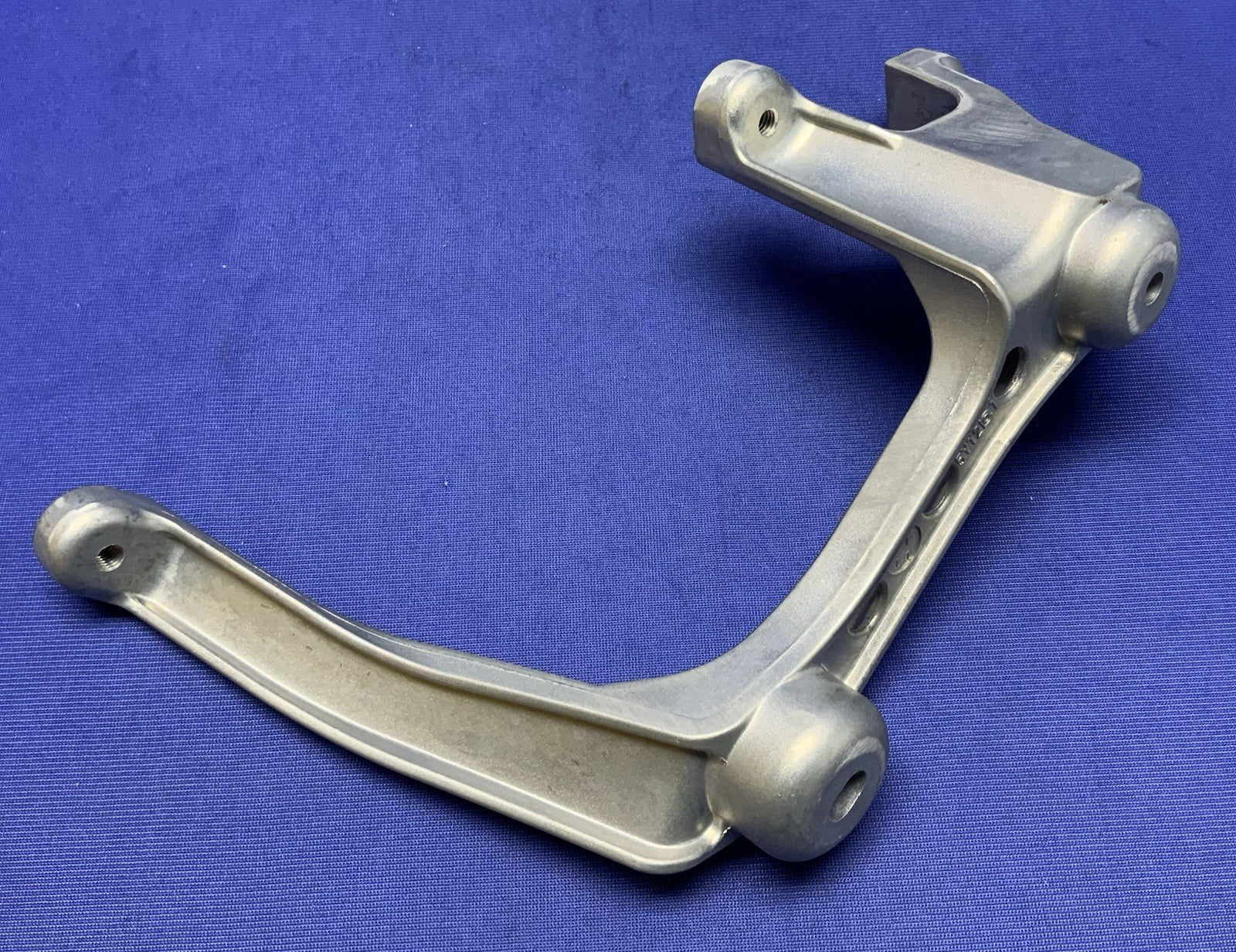 Yamaha Right Front Fender Stay Raptor 350 2004-2013 OEM 5YT-21514-00-00