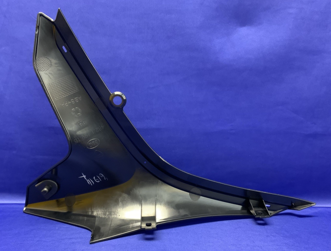 Ducati Right Frame Cover Scrambler 2016 OEM 48211991B