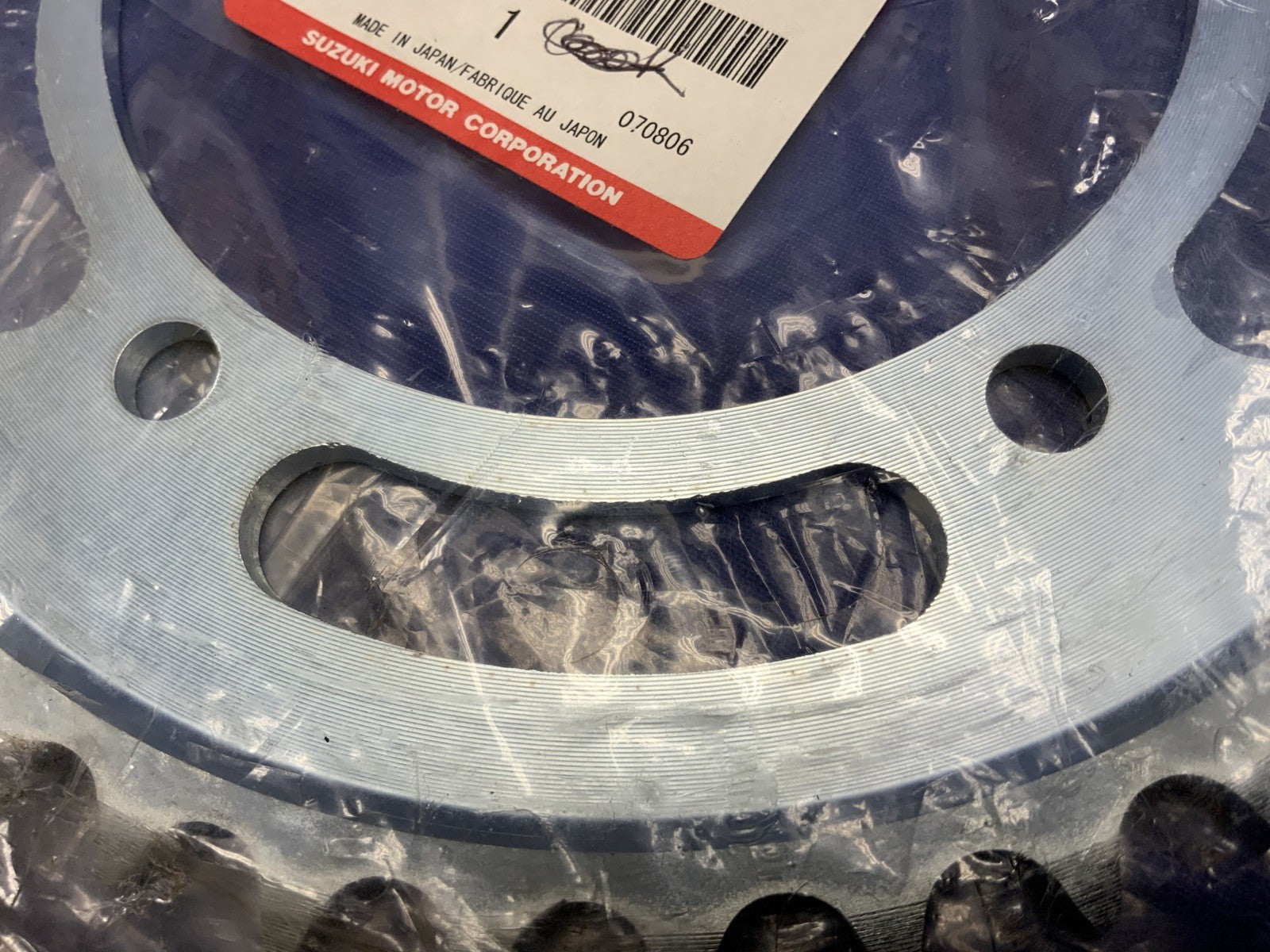 Suzuki Rear Sprocket GSX-R 750 2000-2003 525 42 Tooth OEM 64511-35F10