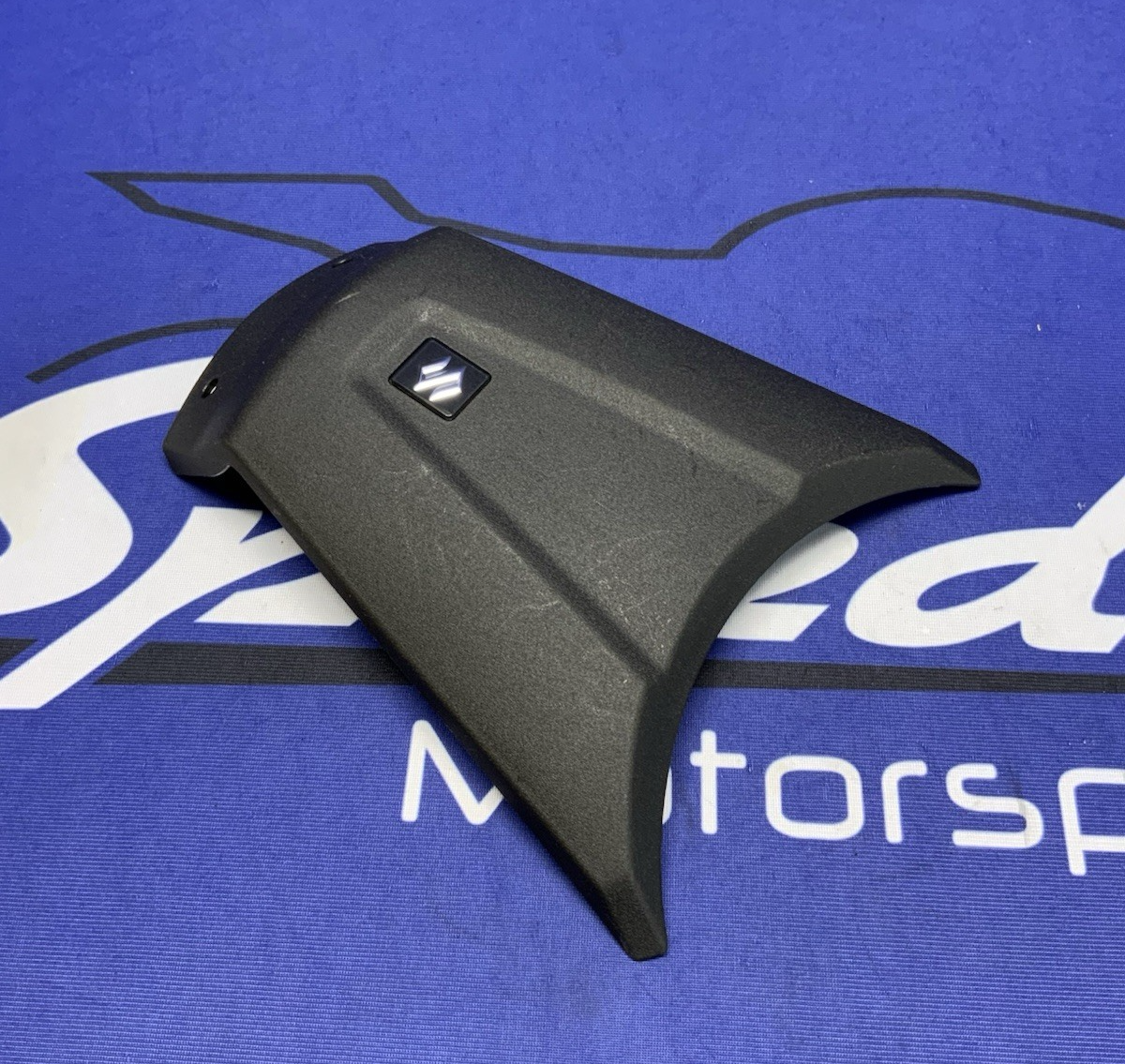 Suzuki Front Fuel Tank Cover GSX-8R 2024-2026 OEM 47561-25L00