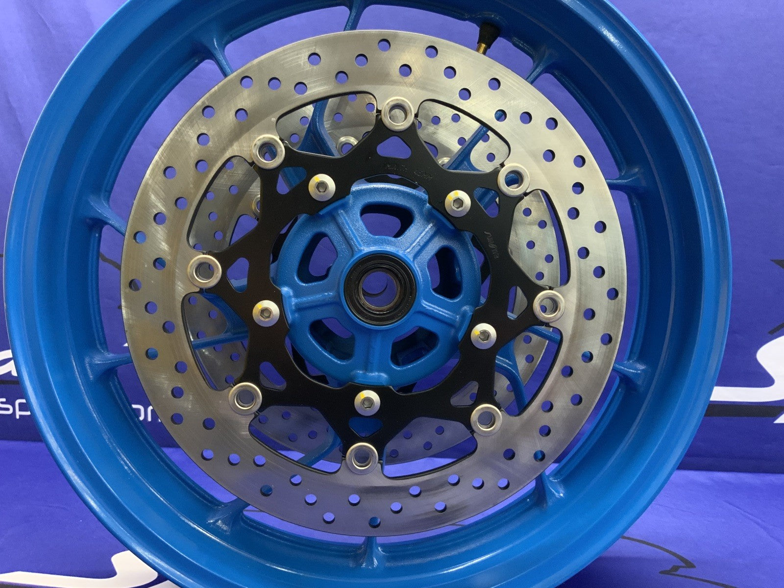Suzuki Front Wheel W/ Rotors (Blue) GSX-8R 2024-2026 OEM 54111-25L00-QZB