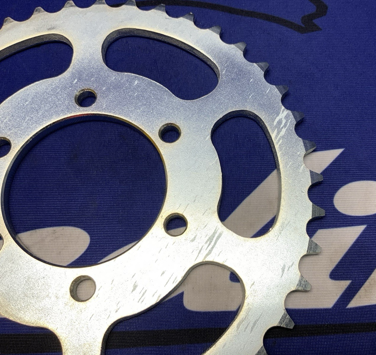 Kawasaki Rear Wheel Drive Sprocket KZ200 A1/A2 1978-1979 OEM 42041-1002