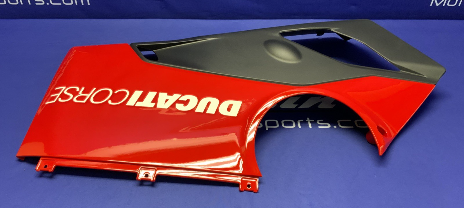 Ducati Lower Fairing Kit (Akrapovic Exhaust) Panigale V4 18-21 OEM 97180653AB-1