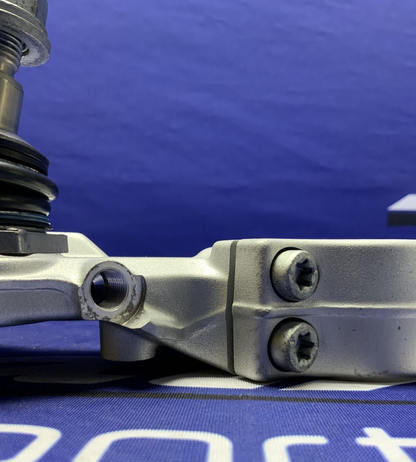 BMW Bottom Fork Mounting Bridge Triple Clamp R1200GS 2004-2013 OEM 31427664956