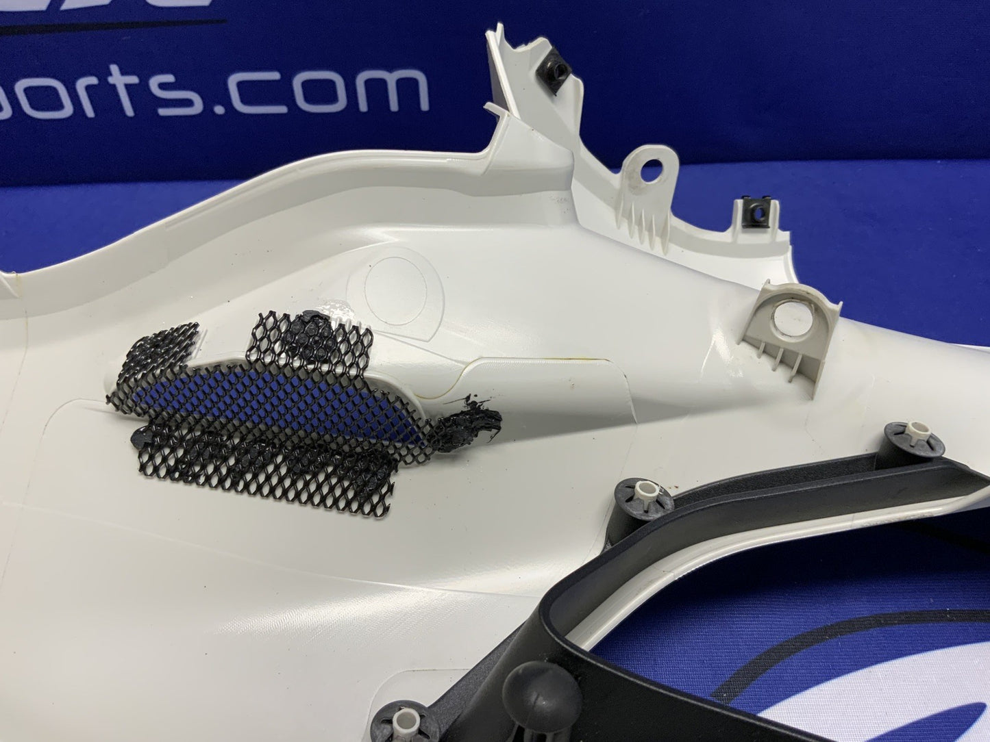 Ducati Upper Right Fairing (White) RACE Panigale V4 2022-2024 OEM 48030491A