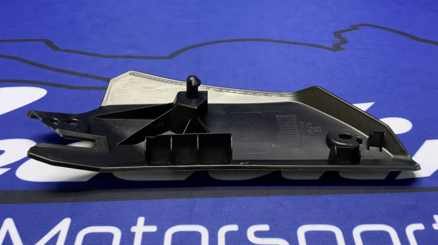 ZXMT Right Seat Under Cover YZF-R7 2022-2025 Y0722-15