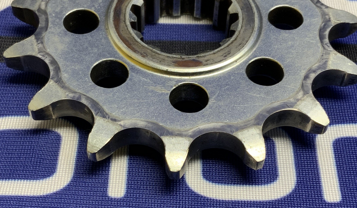 Vortex 15T 520 Pitch Front Countershaft Sprocket Yamaha YZF-R3 1999-2021 3271-15