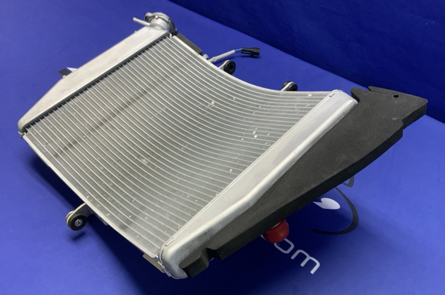 Kawasaki Radiator Assembly W/ Fan ZX-6R 2024-2026 OEM 39060-0754
