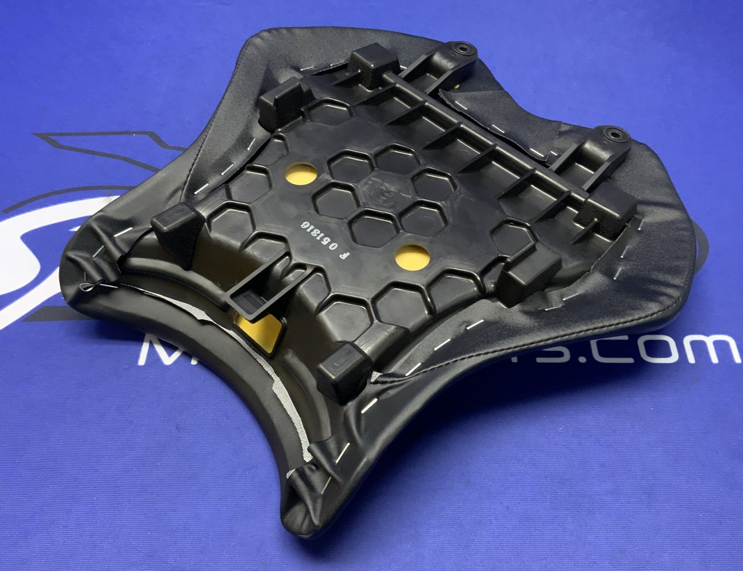 Yamaha Rider Seat (Black) YZF-R6 2017-2026 OEM BN6-24710-01-00-3