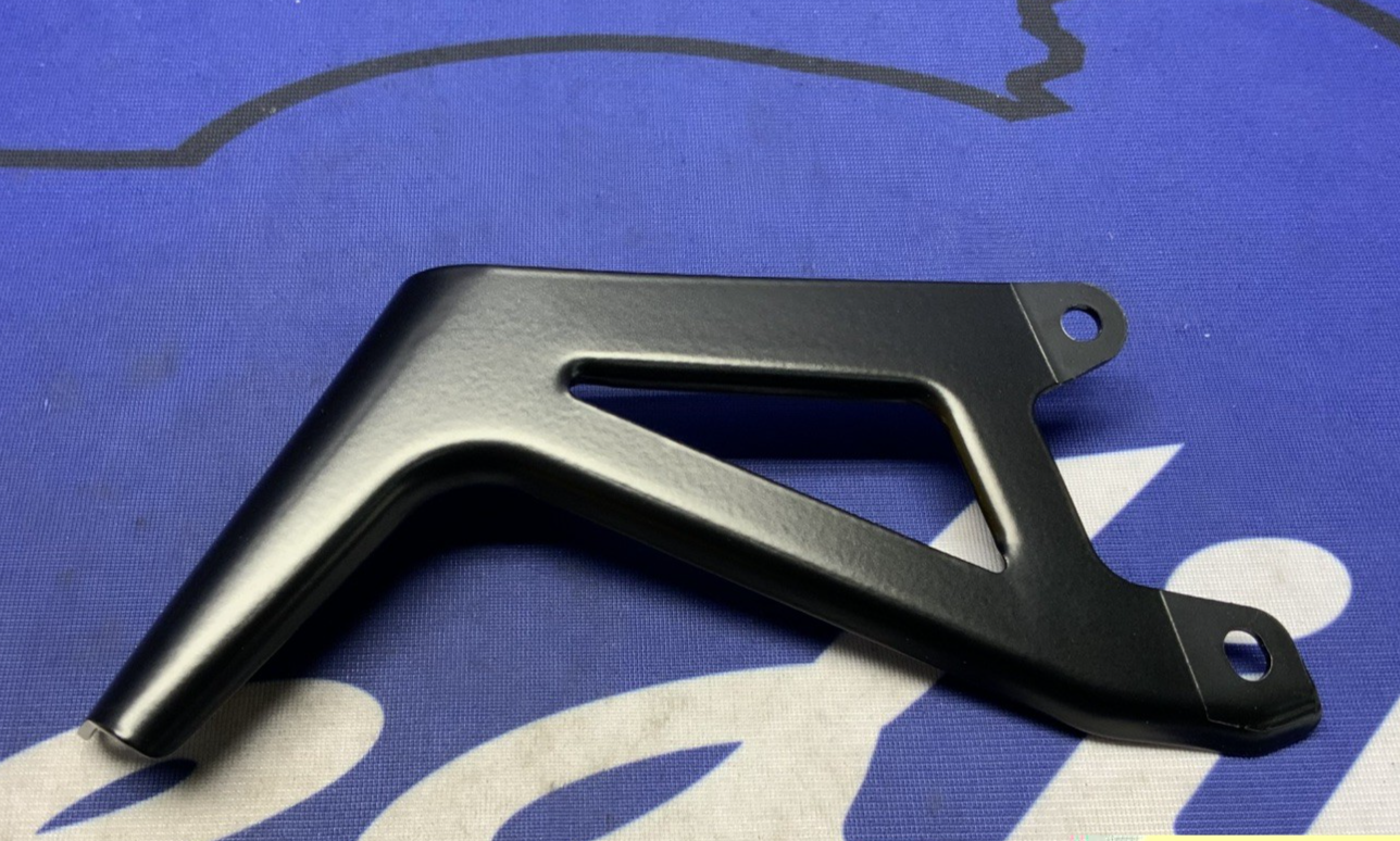 Triumph Fly Screen Mounting Street 2017-2020 OEM A9708434