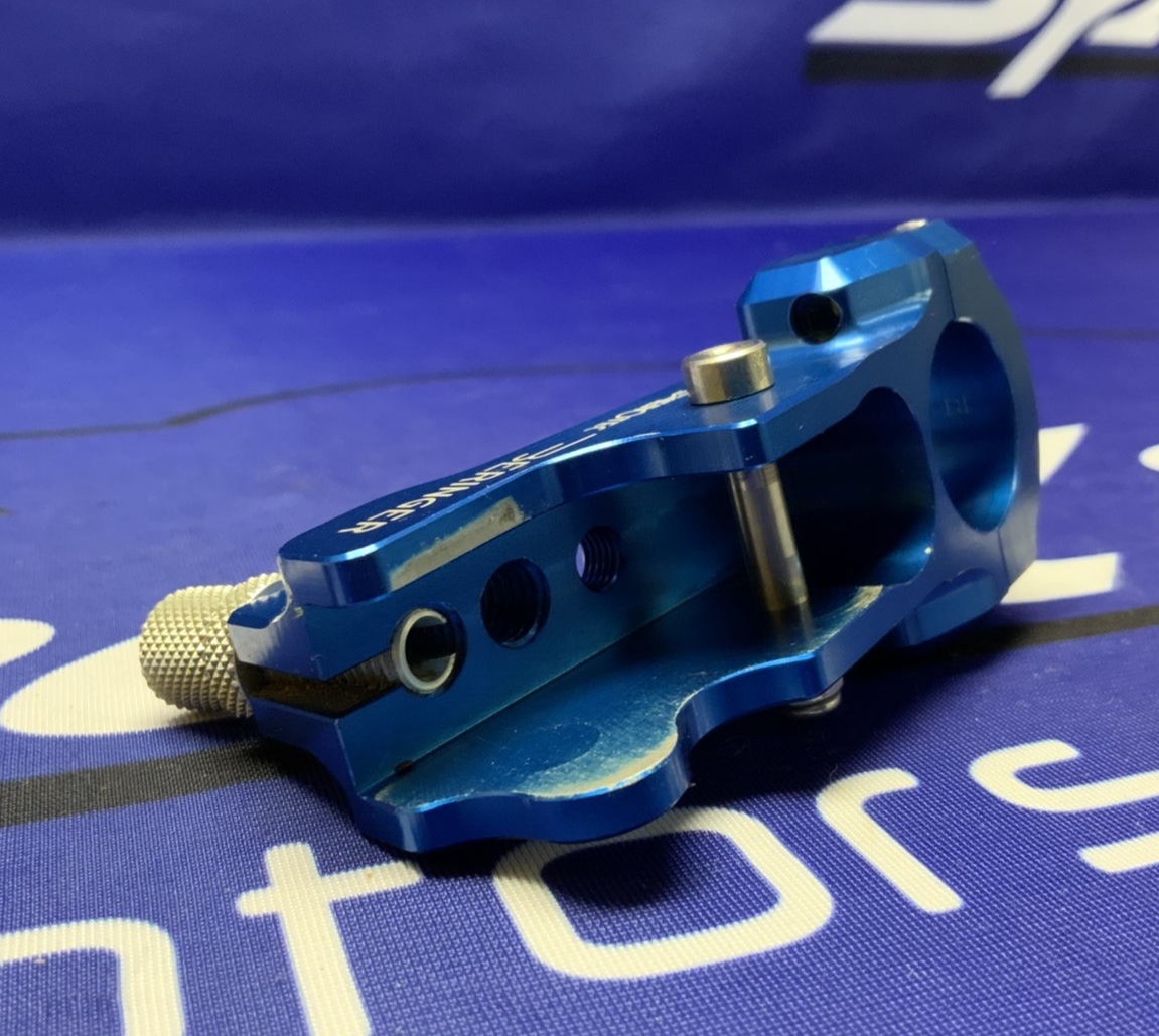 Beringer Aerotec Clutch Perch Assembly (Blue) CC-4BL-1