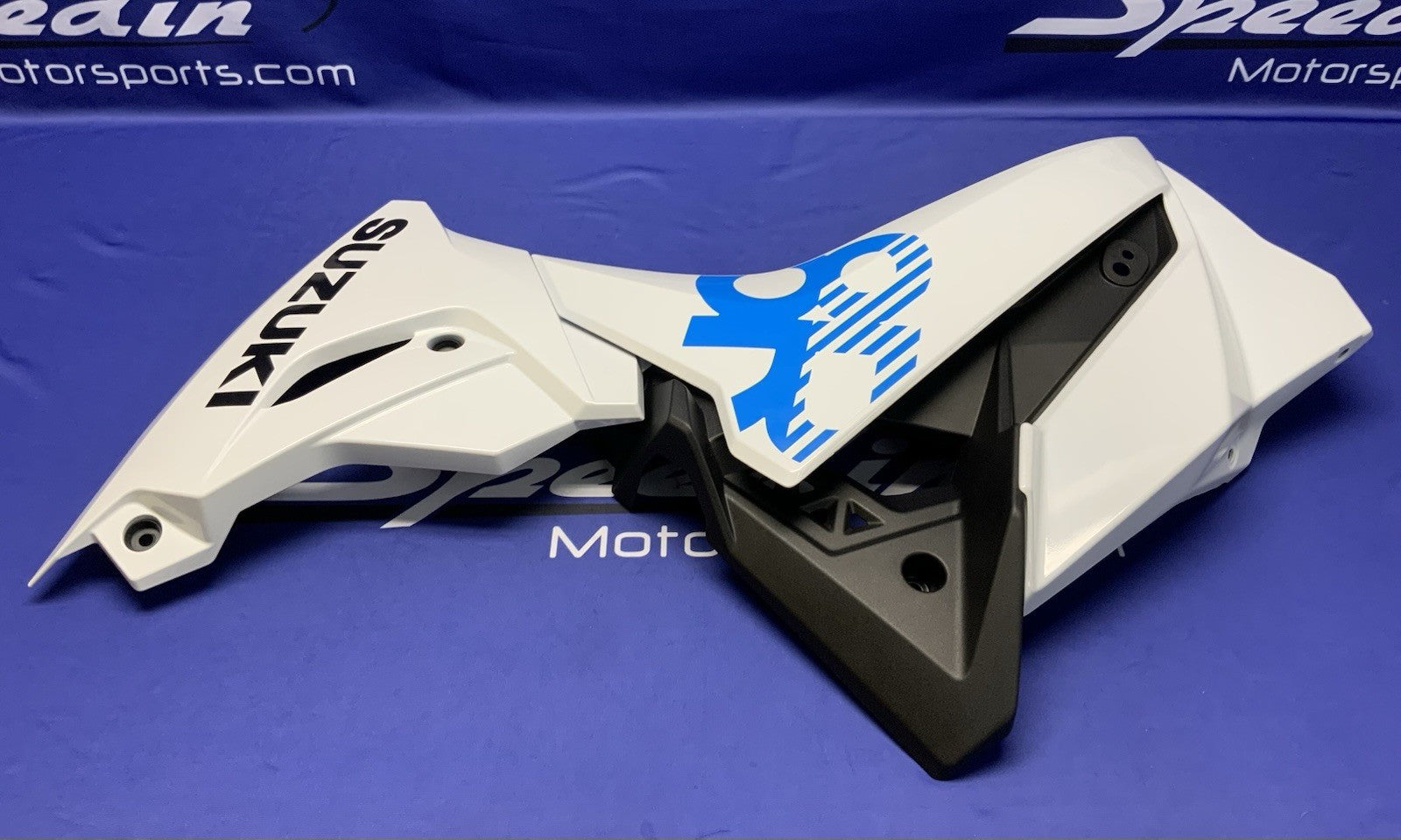 Suzuki Left Complete Fairing (White) GSX-8R 2023-2026 OEM 94480-25L10-QU2