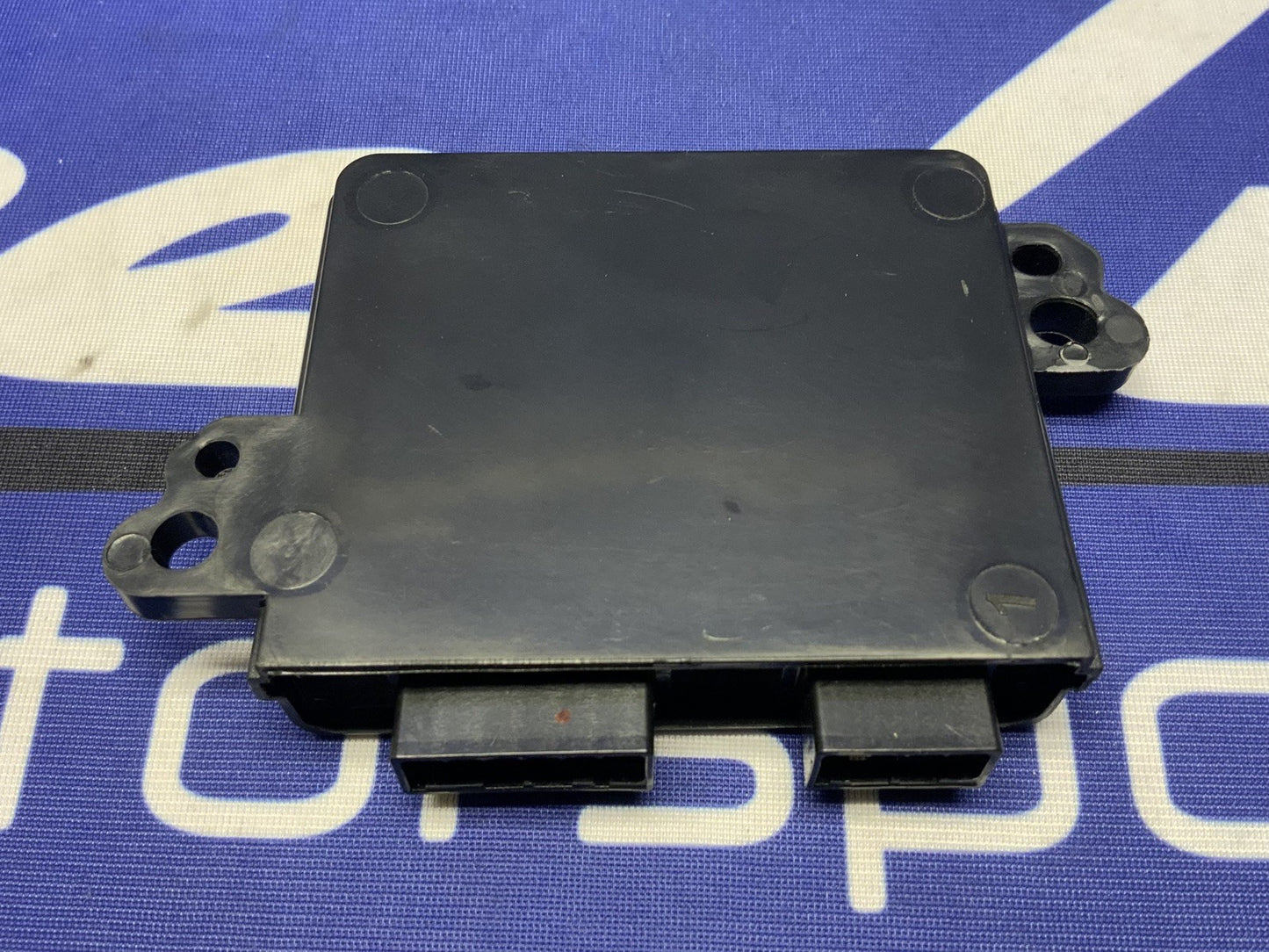 Yamaha Headlight Control Module (LCU) YZF-R9 2025-2026 OEM BEB-85490-01-00