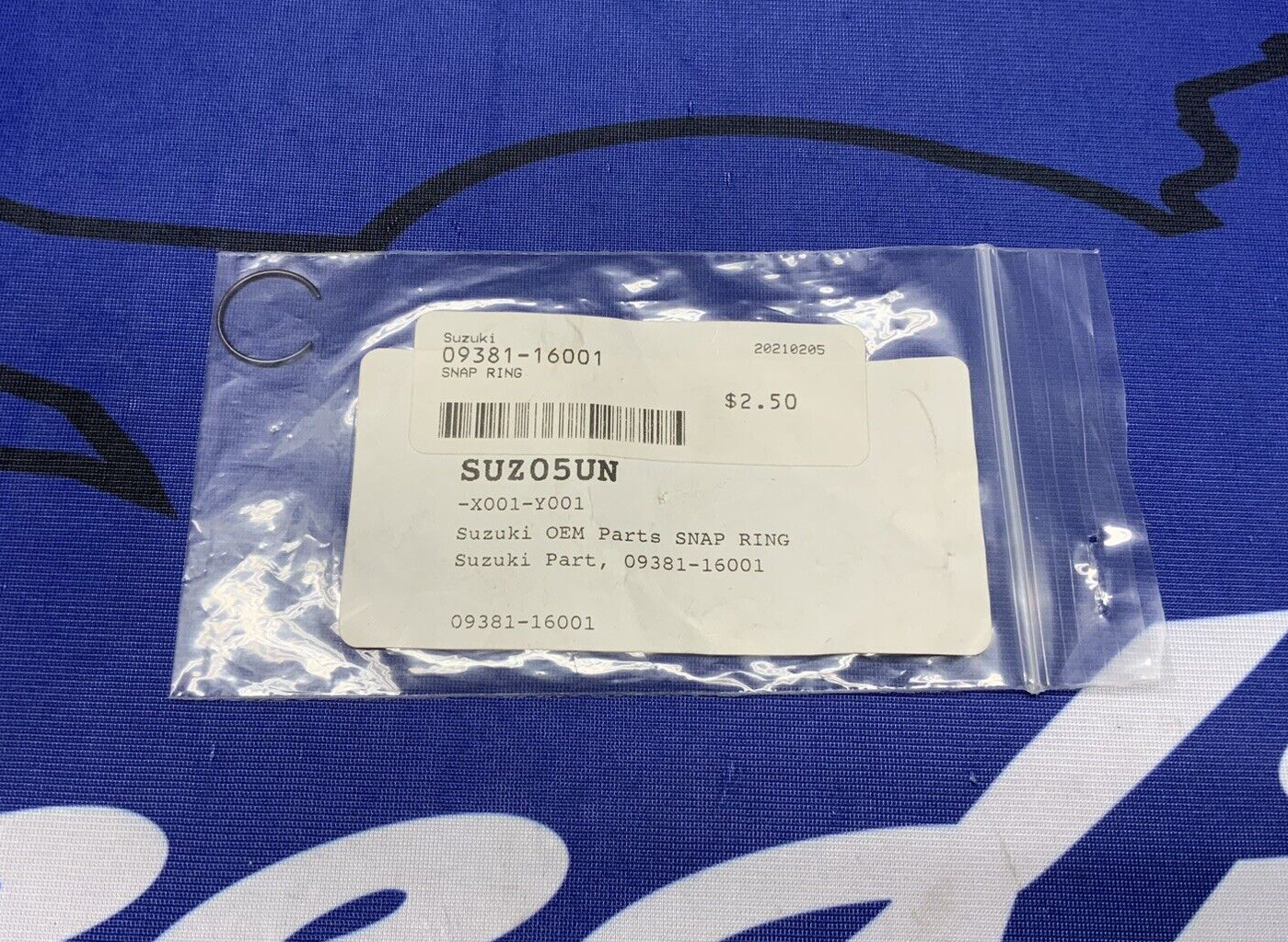 Suzuki Piston Snap Ring Circlip OEM 09381-16001