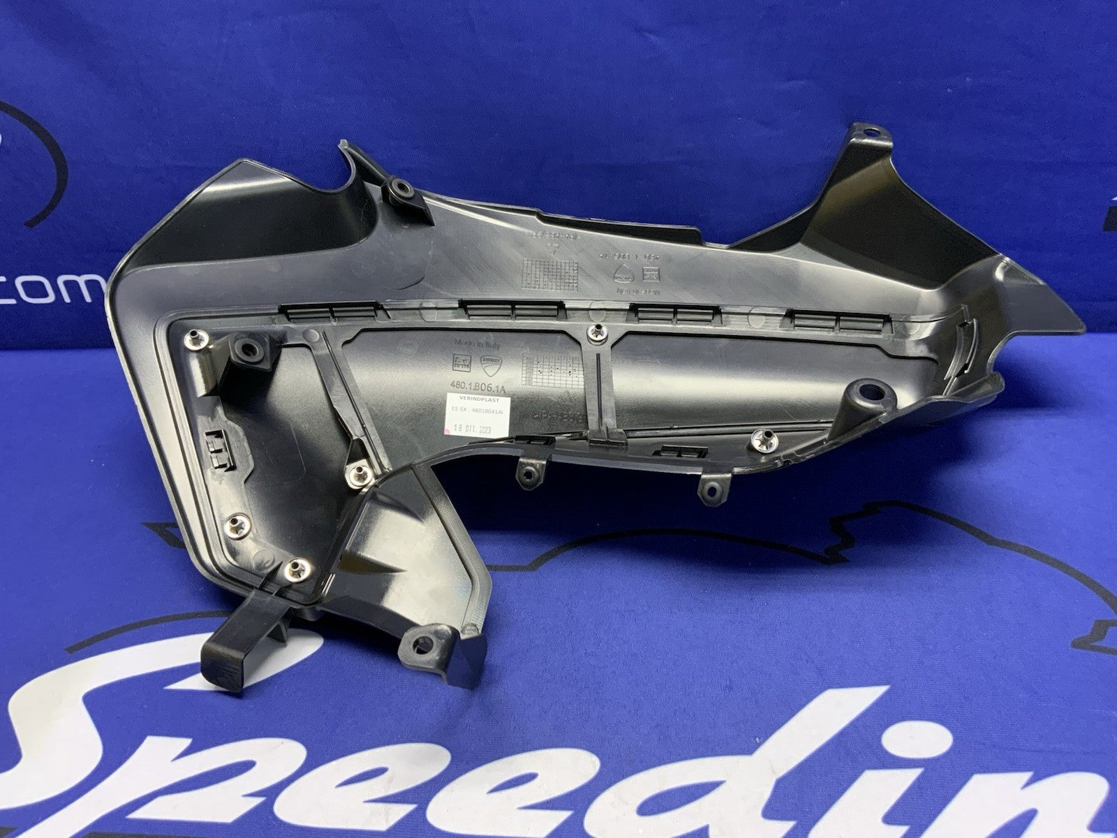 Ducati Left Tank Fairing (Thrilling Black Panigale) V2 2020-2025 OEM 4801B041AD