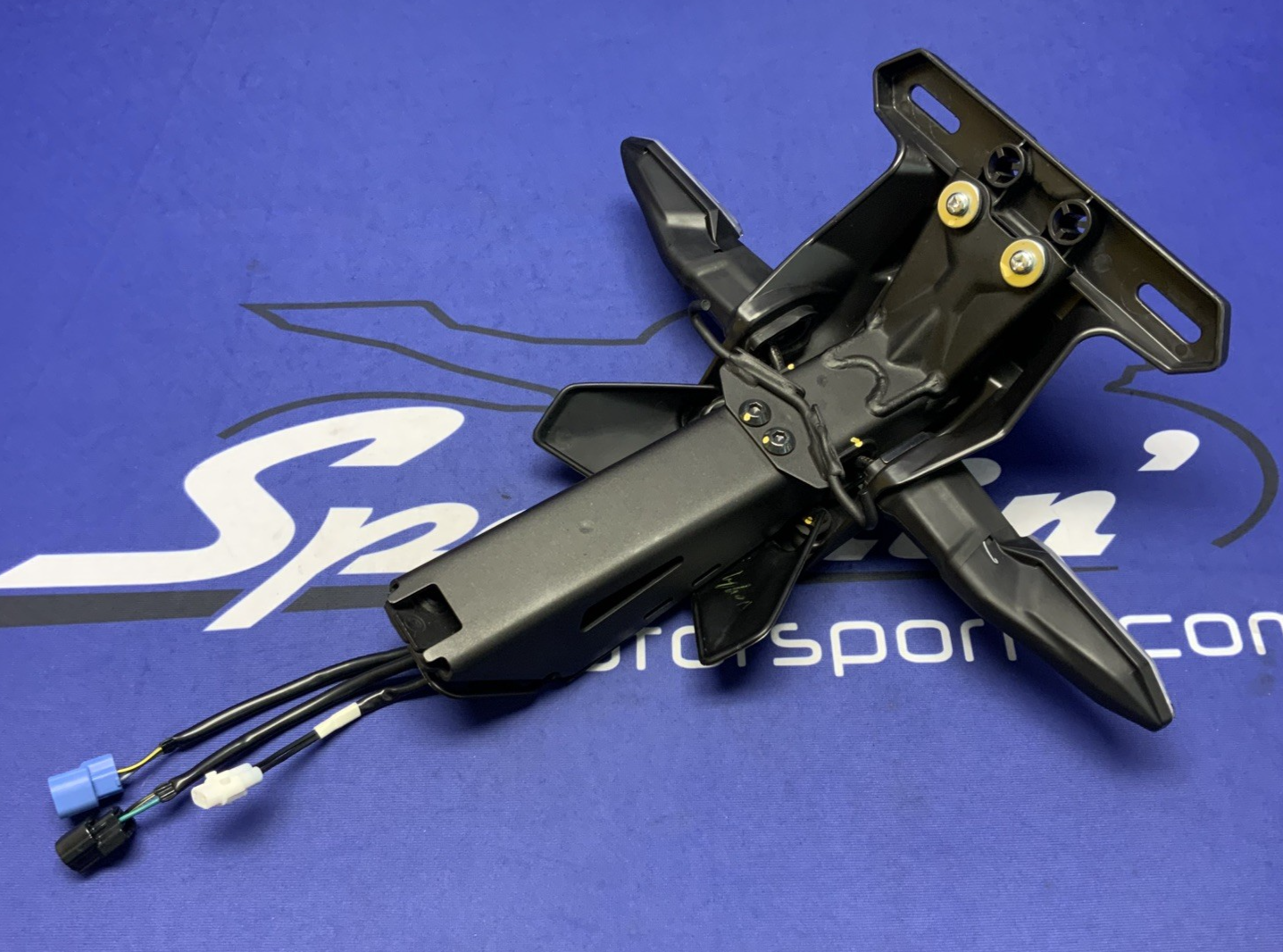 Kawasaki Rear Fender Assy W/ Turn Signals ZX-4R/RR 2023-2025 OEM 11057-7472