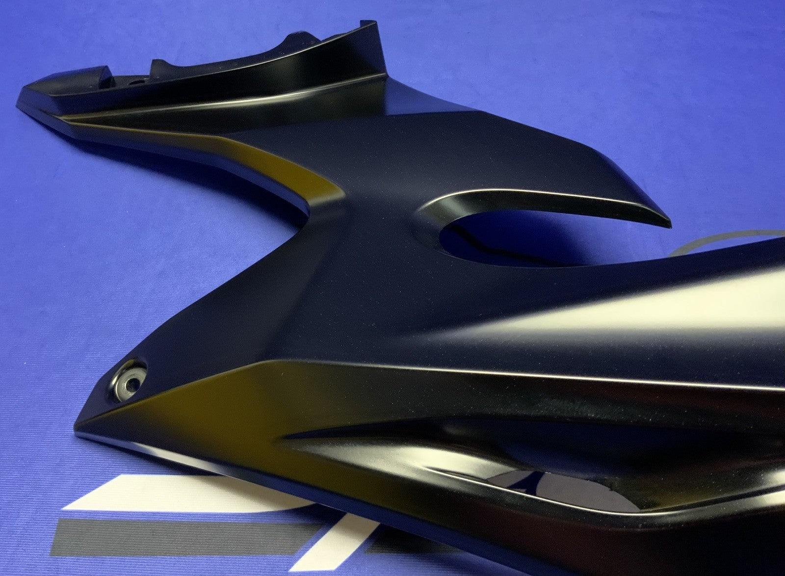 Yamaha Left Upper Fairing (Raven Black) YZF-R6 2017-2026 OEM BN6-2117V-00-P1-3
