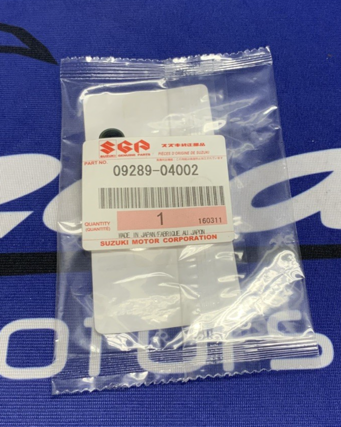 Suzuki Valve Stem Oil Seal GSX-R1000 05-07 OEM 09289-04002