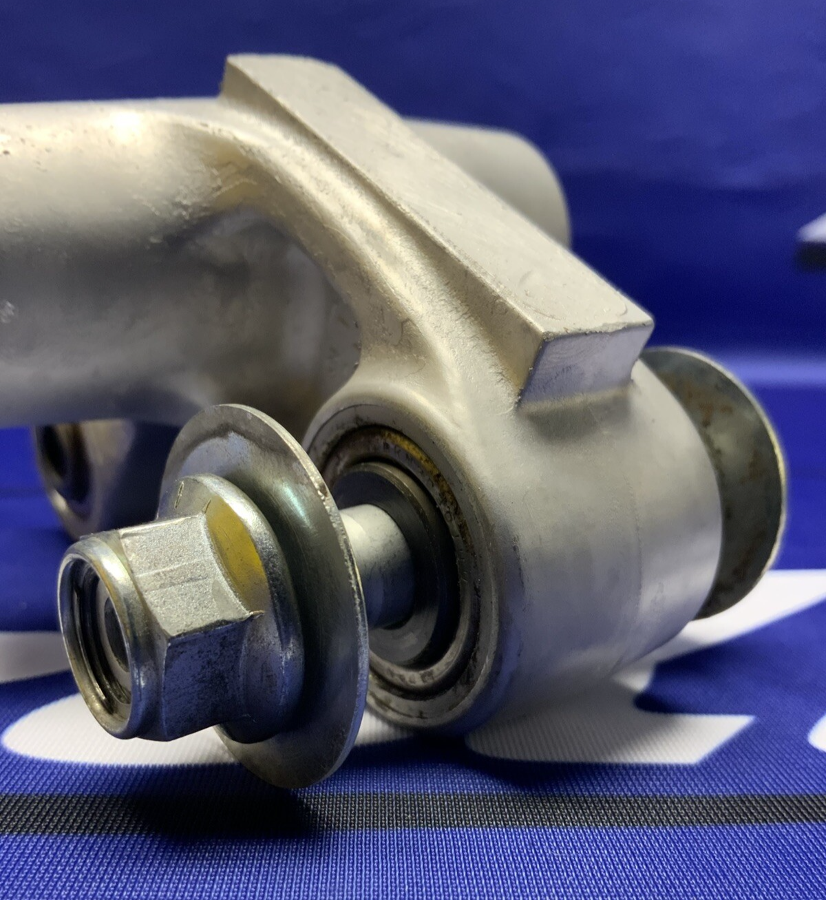 Suzuki Rear Shock Linkage/ Dog bone GSX-R 600/750 2004-2005 OEM 62600-35880