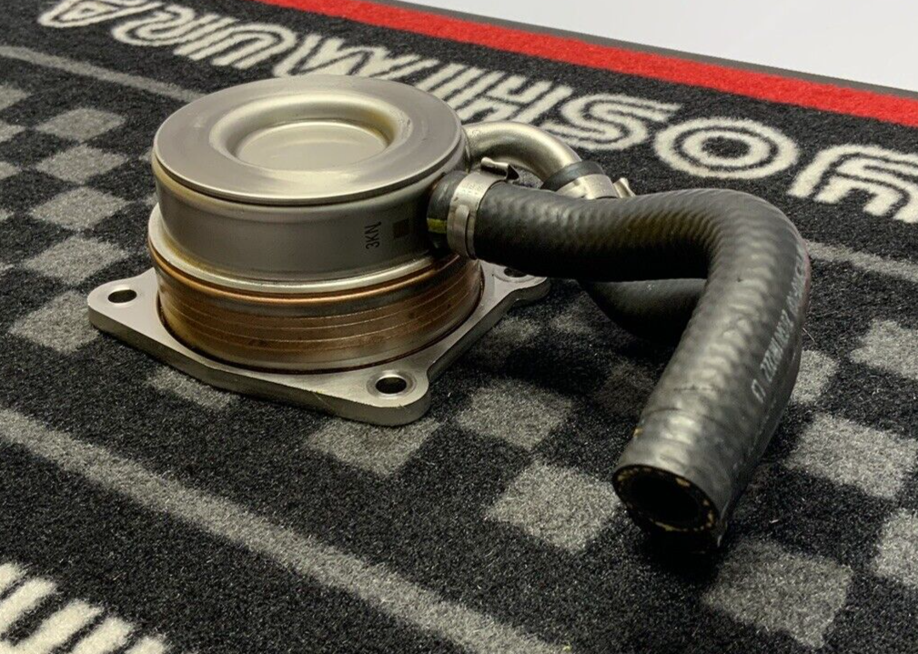 Suzuki Oil Cooler GSX-8R/S 2024-2025 OEM 16600-25L00