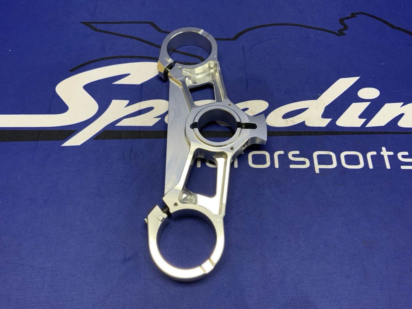 Ducati Steering Head Top Triple Tree Panigale V2 Bayliss 2022-2024 OE 34111872AA