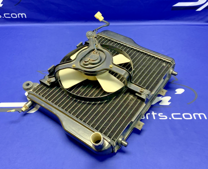 Kawasaki Radiator W/ Fan Assembly Ninja 1000R ZX1000A 1986-1987 OEM 39060-1063