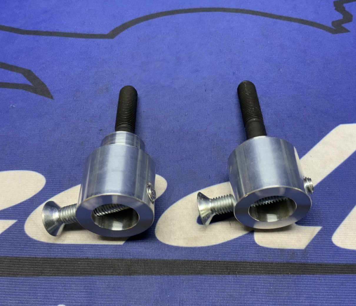 Woodcraft Frame Slider Kit W/ Pucks GSXR 1000 2009-2016 50-0250-15