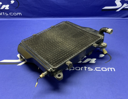 Kawasaki Radiator W/ Fan Assembly Ninja 1000R ZX1000A 1986-1987 OEM 39060-1063