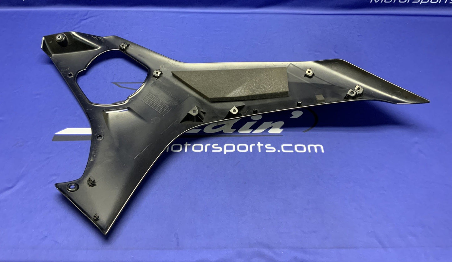 Yamaha Left Fairing (Raven Black) YZF-R6 2017-2026 OEM BN6-2835U-00-P1-2