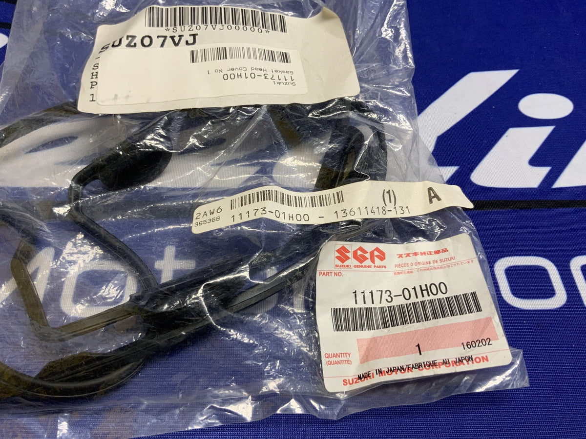 Suzuki Cylinder Head Gasket Cover GSX-R600 06-22 OEM 11173-01H00