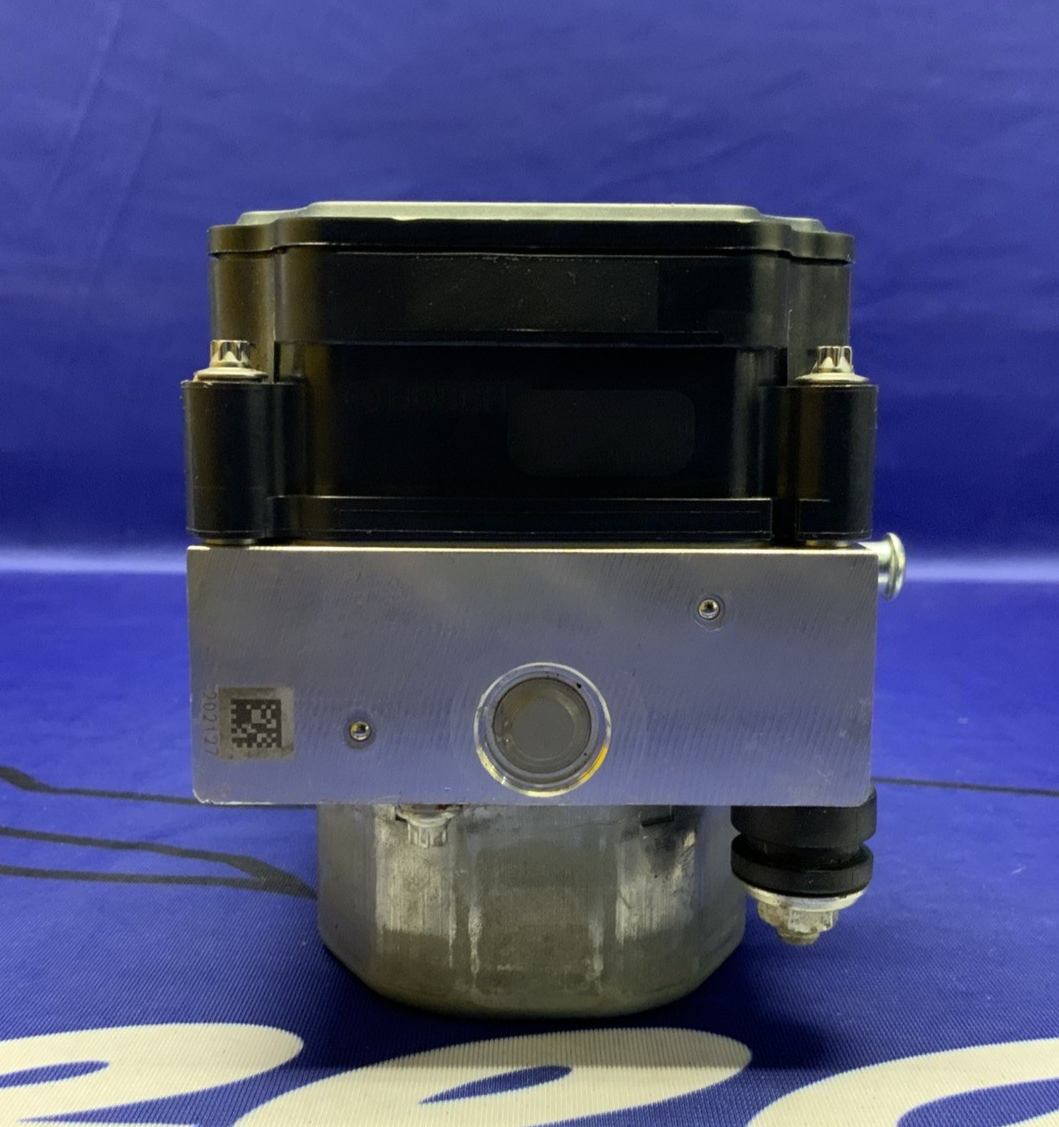 Yamaha ABS Pump Module Unit YZF-R1/S/M 2015-2019 OEM 2CR-85930-09-00